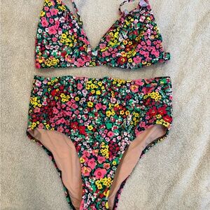 Women’s J. Crew swim set.